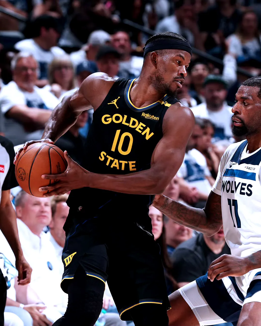 巴特勒迎来五赛季出色发挥，美国队观众热烈欢呼！