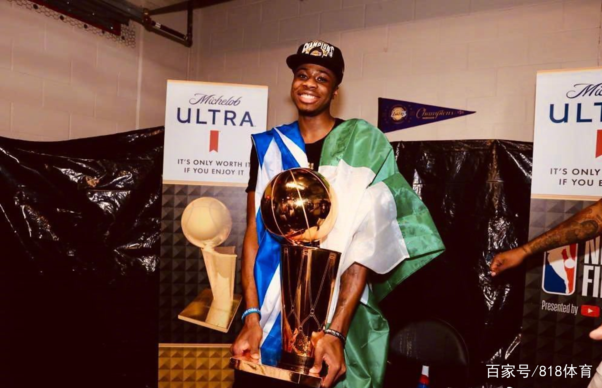 包含克里夫兰骑士内部会议纪要流出:赛后内部沟通,NBA总决赛使命明确,资深球员宣示担当的词条 包含克里夫兰骑士内部会议纪要流出:赛后内部沟通,NBA总决赛使命明确,资深球员宣示担当的词条